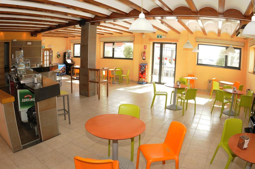 Hotel Simancas Extérieur photo