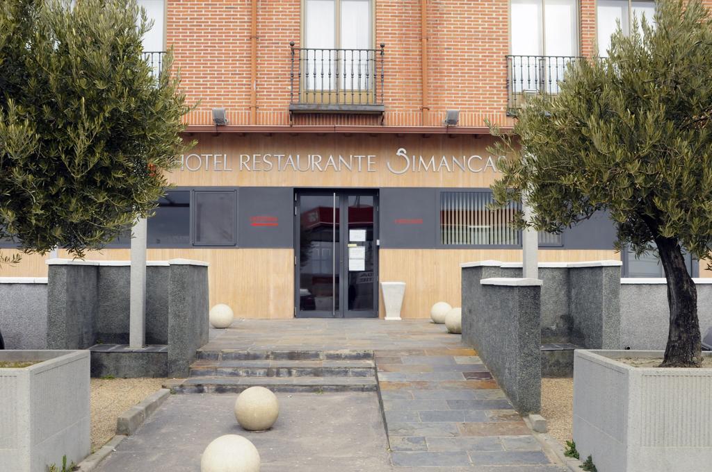 Hotel Simancas Extérieur photo