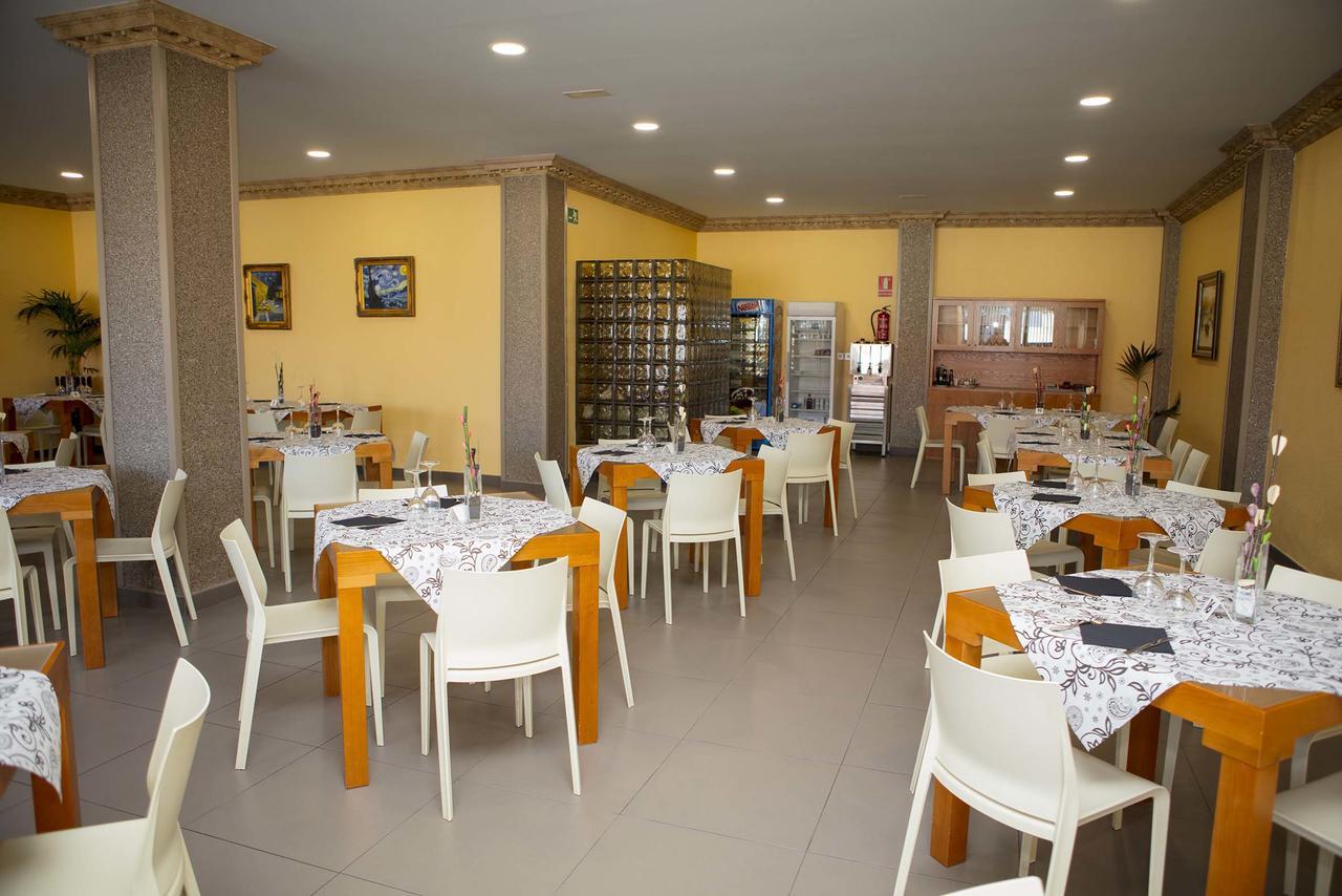 Hotel Simancas Extérieur photo